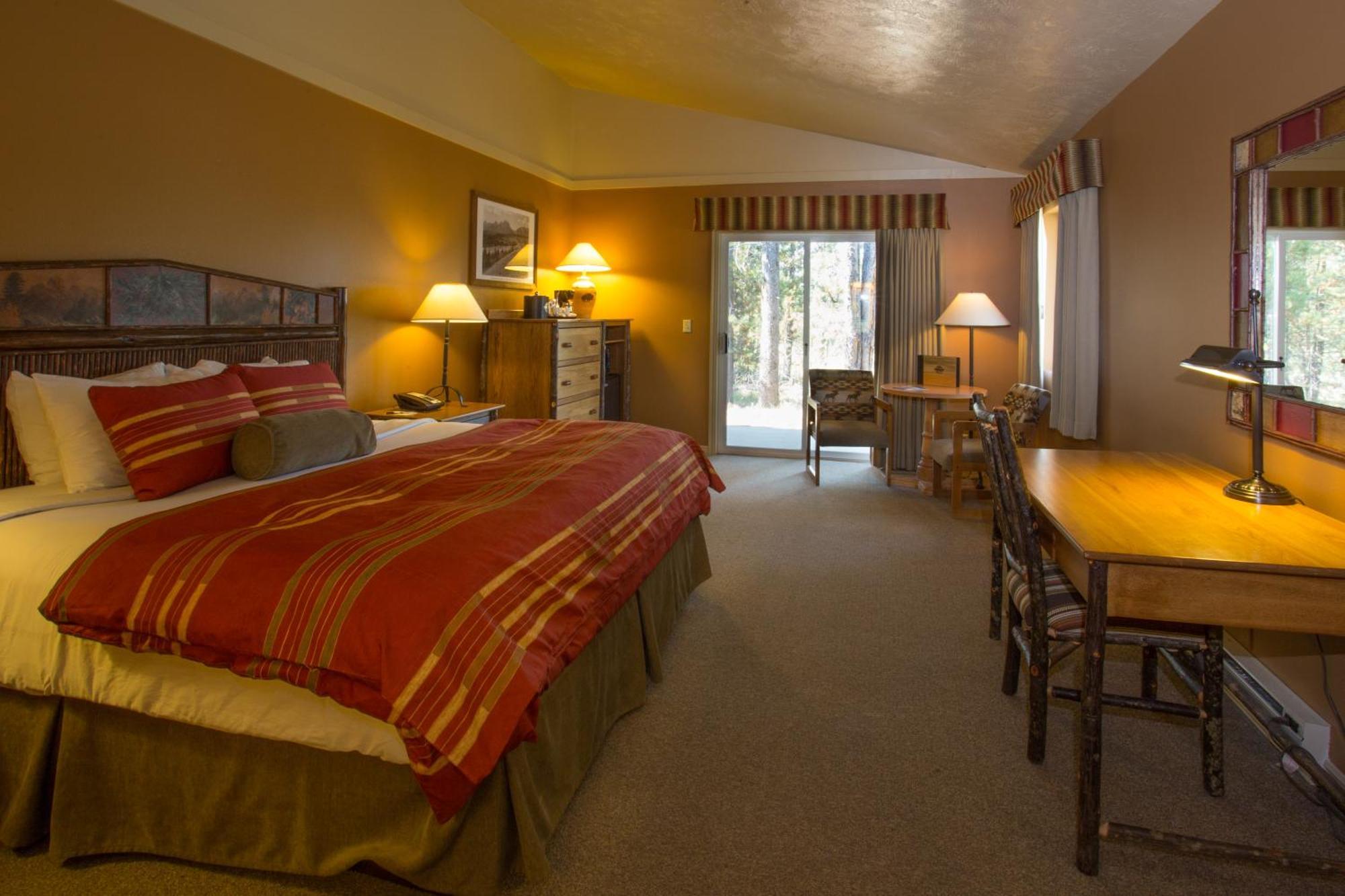 Headwaters Lodge & Cabins At Flagg Ranch Moran - Moran, United States